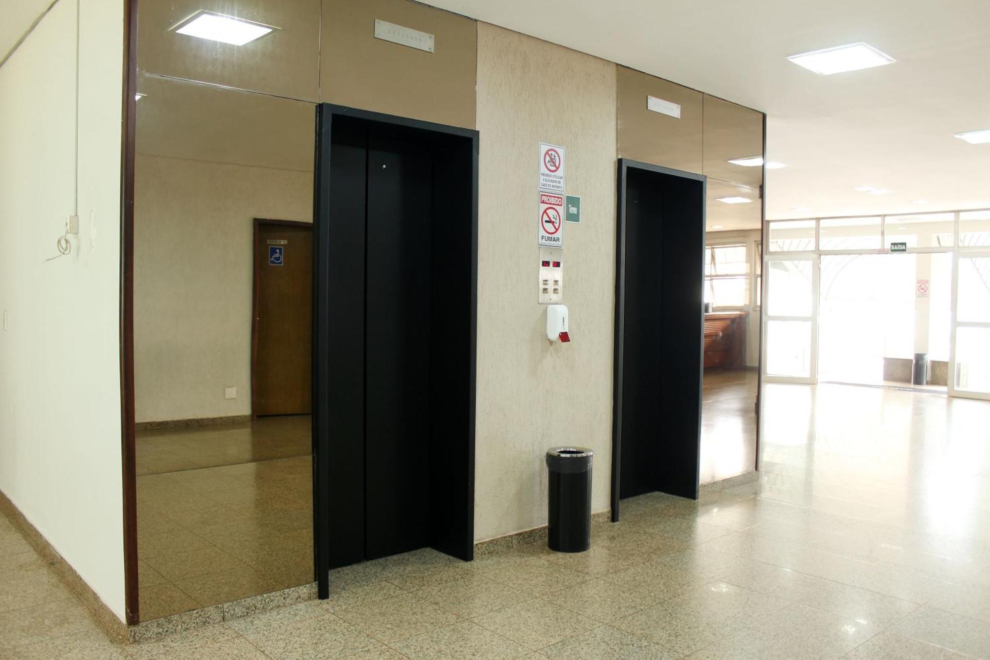 Days Inn By Wyndham Uberlândia Esterno foto